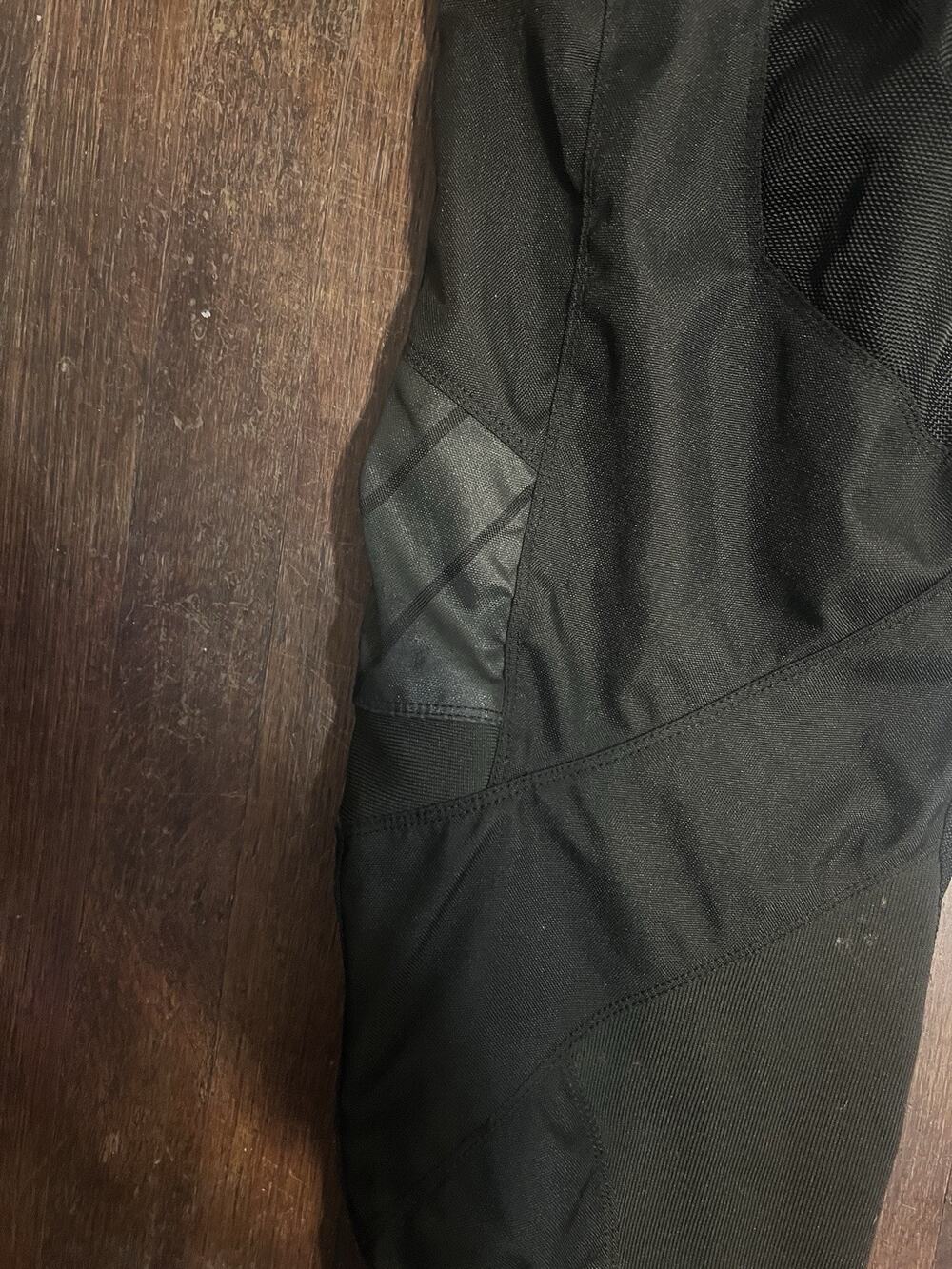 BILT Leather Motorcycle Pants Womens Size 32 RN#126365 - Picture 8 of 10